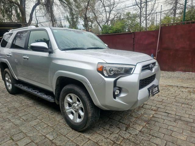 TOYOTA 4RUNNER 4X4 4.0 5AUT 4.0 SR5 CONNECTED EURO V 4X4 AT 5P 2023